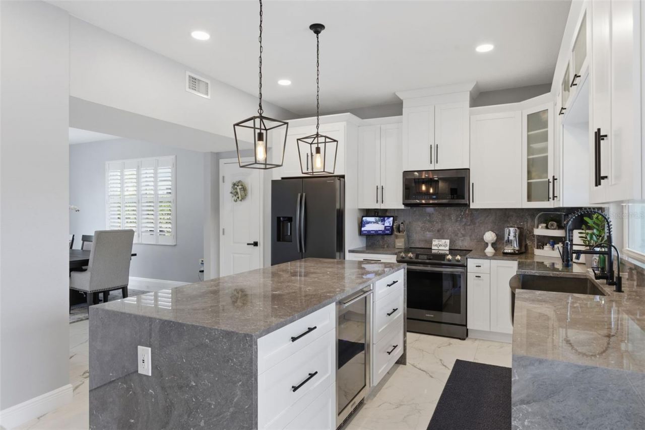 9741 Wilsky Boulevard, Tampa, FL 33615 Photo