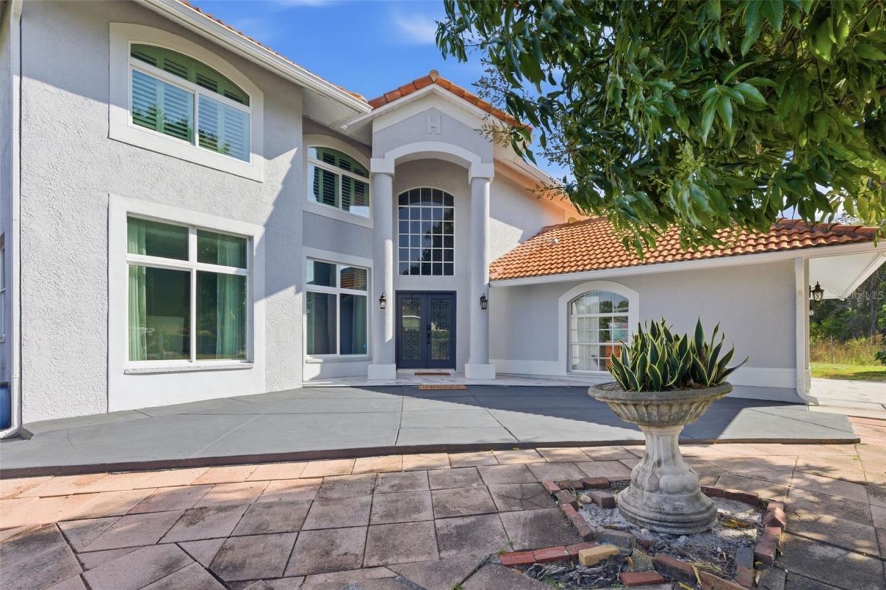 9741 Wilsky Boulevard, Tampa, FL 33615 Photo