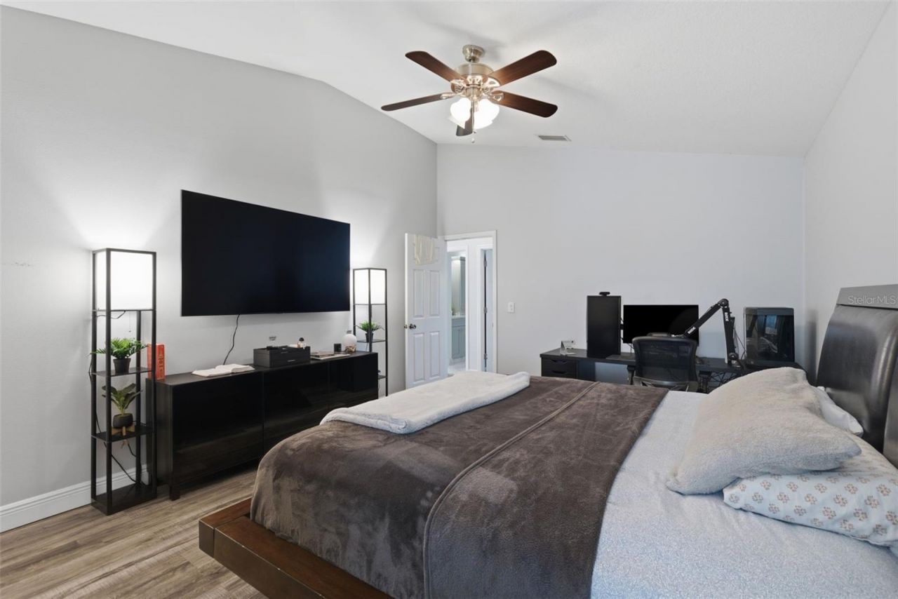 9741 Wilsky Boulevard, Tampa, FL 33615 Photo