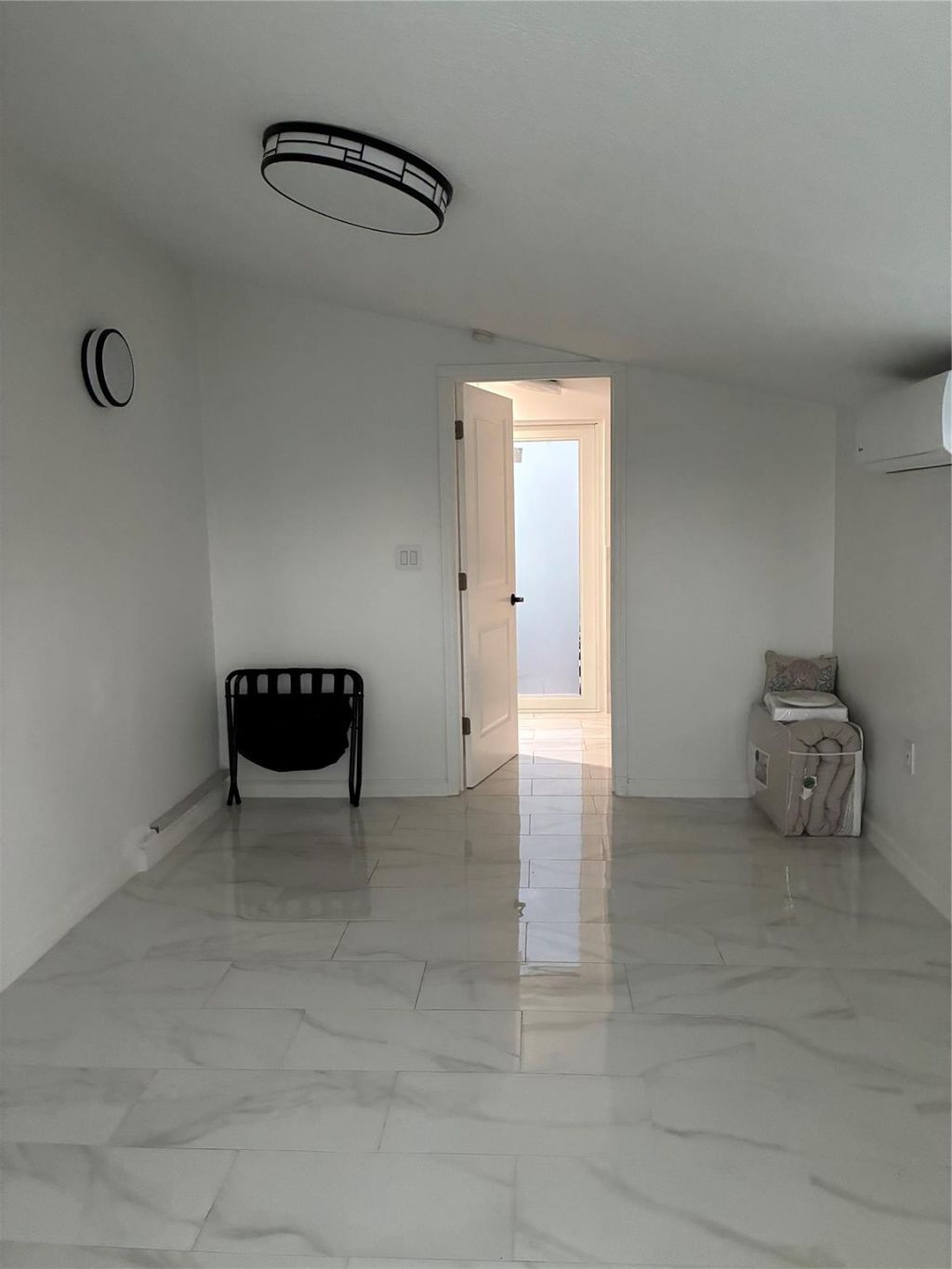 2816 NW 7th Street, Fort Lauderdale, FL 33311 Photo