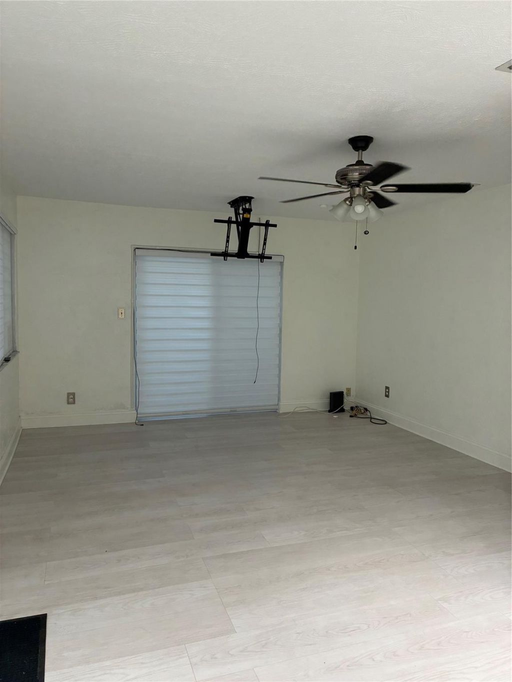 2816 NW 7th Street, Fort Lauderdale, FL 33311 Photo