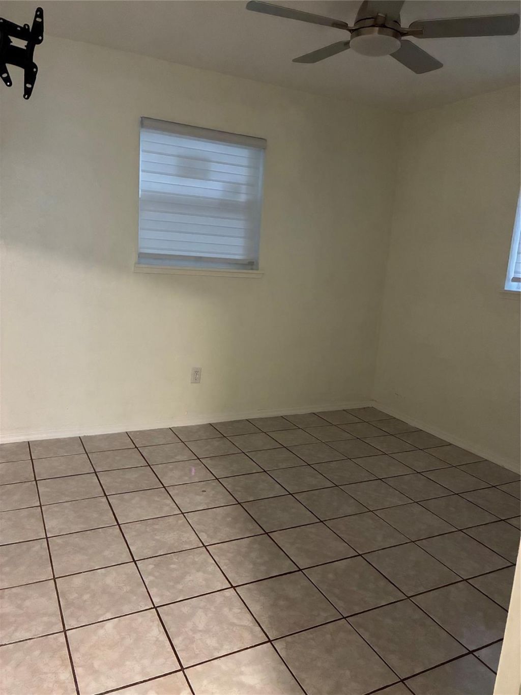 2816 NW 7th Street, Fort Lauderdale, FL 33311 Photo