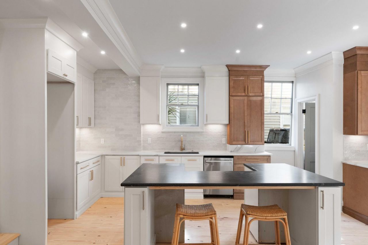 75 Smith Street Photo 17