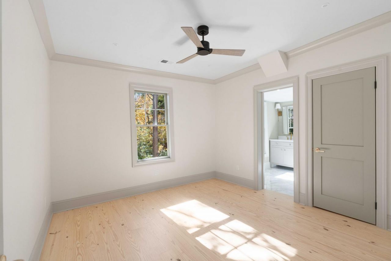 75 Smith Street Photo 42