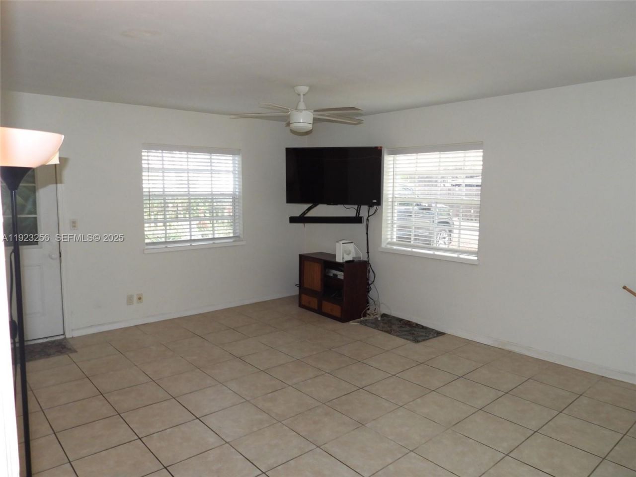 705 SW 14th Ave, Fort Lauderdale, FL 33312 Photo