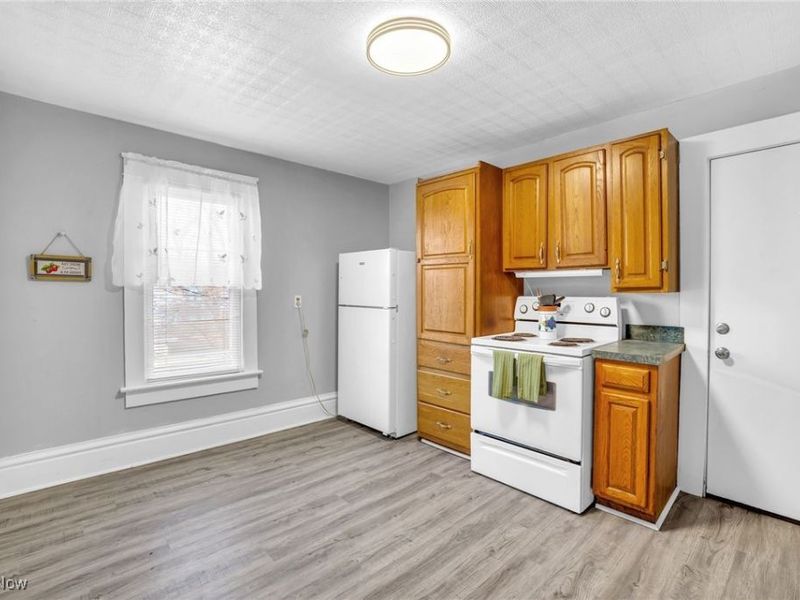 673 Sumner Street, Akron, OH 44311 Photo 24