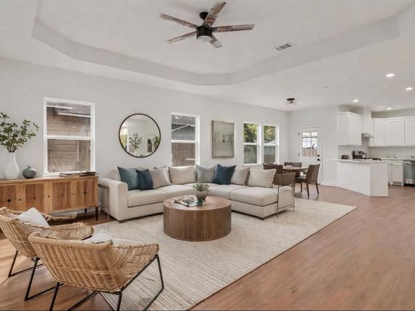 805 Ritchey Street, Gainesville, TX 76240