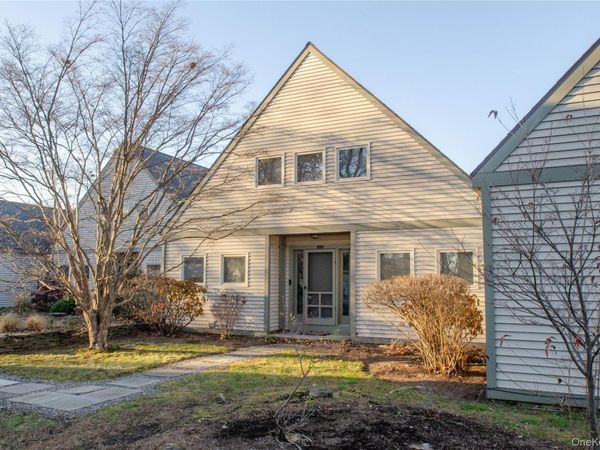 322 Arcadia Drive, ANCRAMDALE, NY 12503