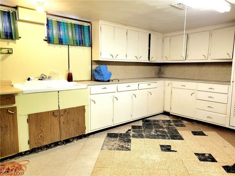 4388 Adrian, South Euclid, OH 44214 Photo 30