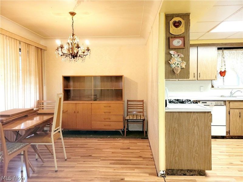 4388 Adrian, South Euclid, OH 44214 Photo 6