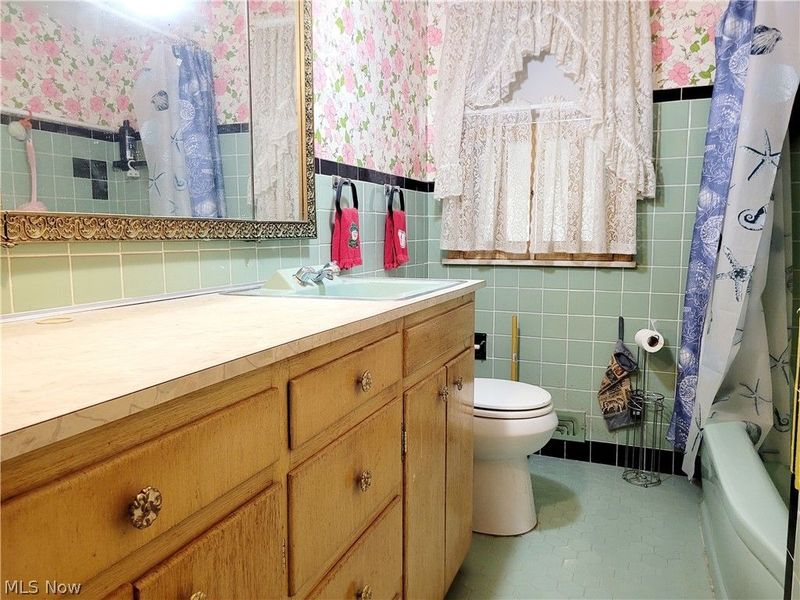 4388 Adrian, South Euclid, OH 44214 Photo 9