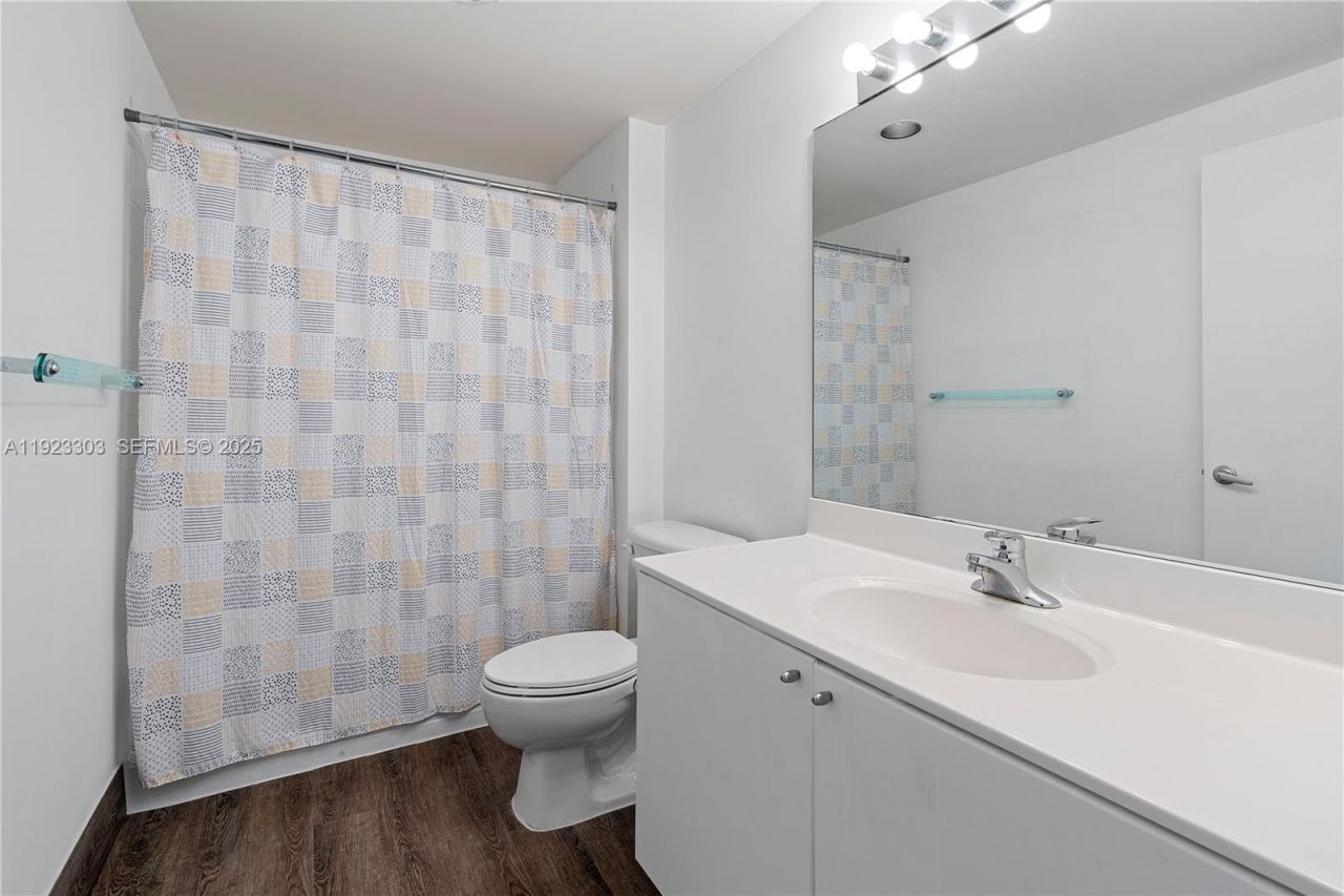 17375 E Collins Ave, Unit 1108, Sunny Isles Beach, FL 33160 Photo