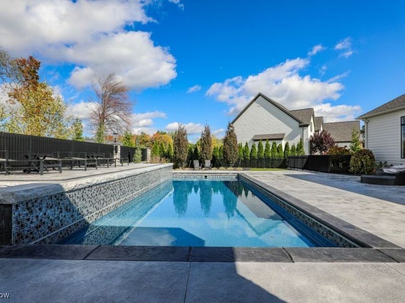 7048 Emerson Circle NW, Massillon, OH 44646 Photo 12