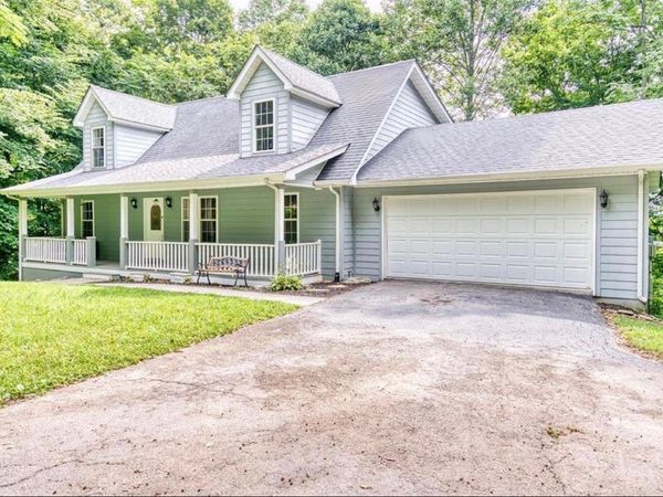 529 Cliffside Drive, Russell Springs, KY 42642