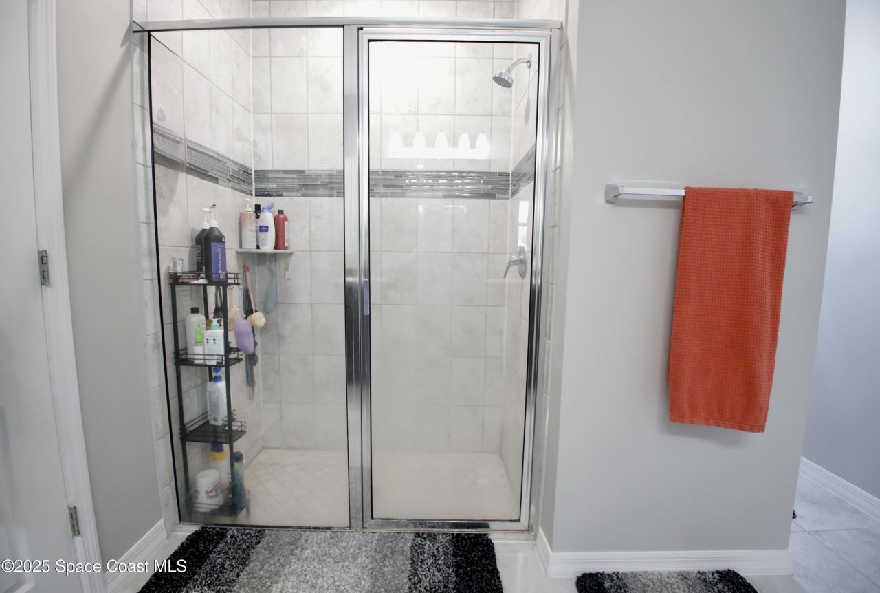 852 Jordan Avenue, Sebastian, FL 32958 Photo