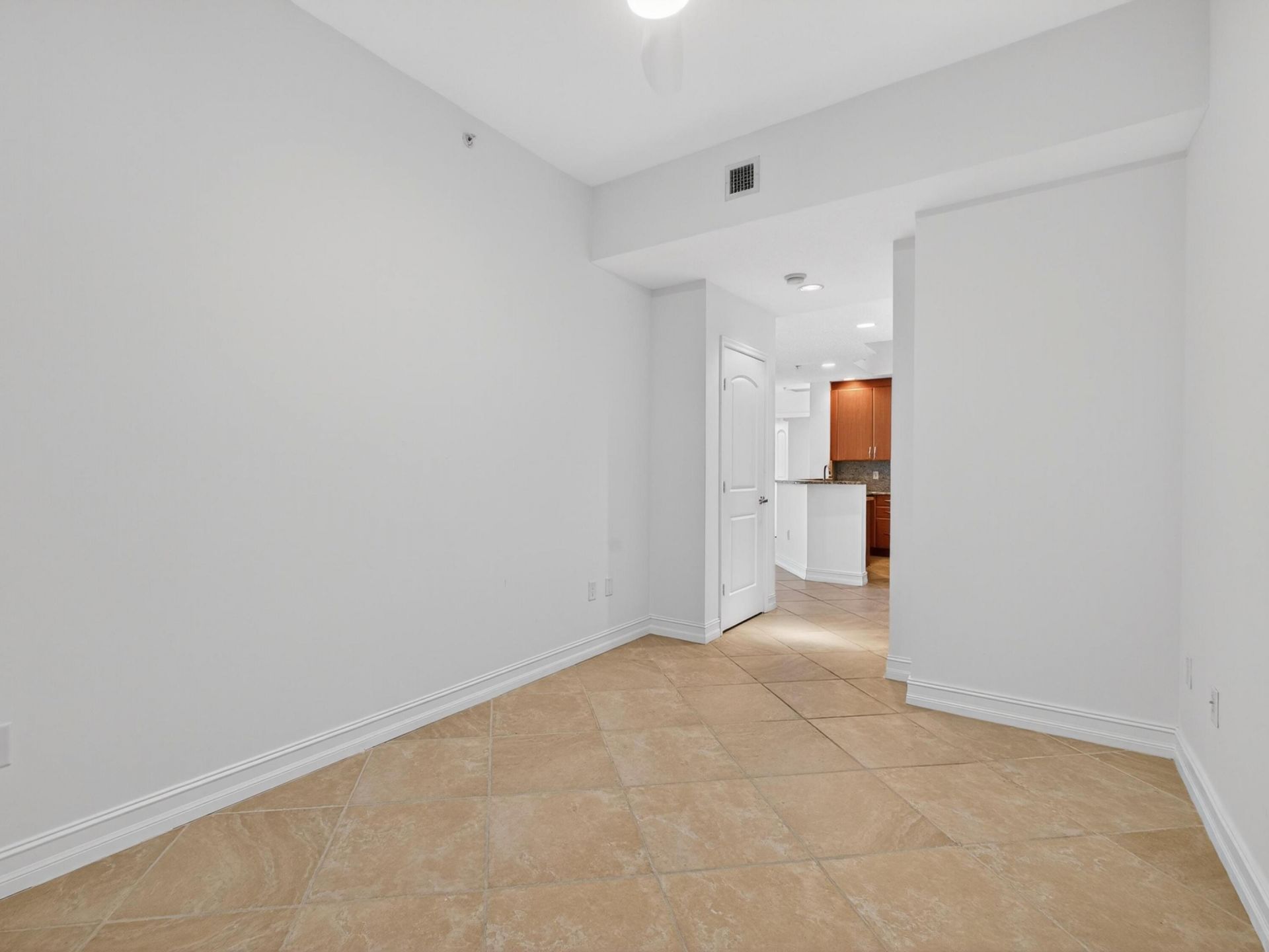 701 S Olive Avenue, Unit 1027, West Palm Beach, FL 33401 Photo