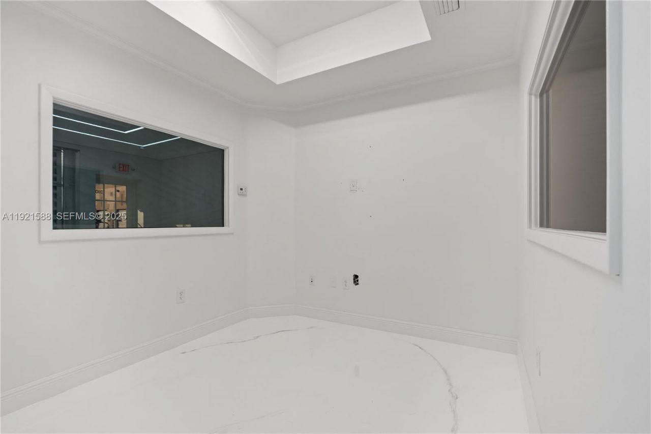 10421 NW 28th St, Unit D106, Doral, FL 33172 Photo