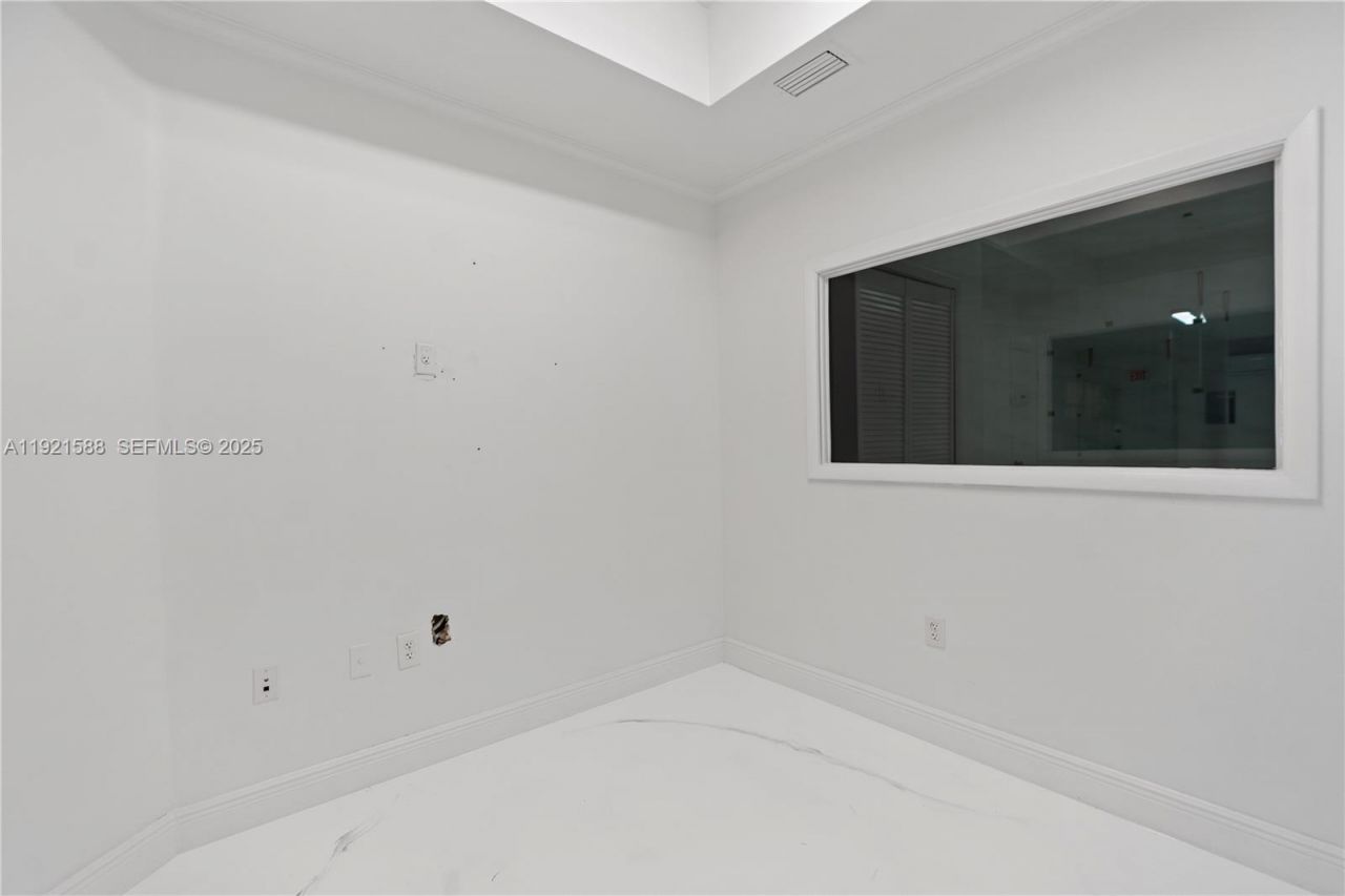 10421 NW 28th St, Unit D106, Doral, FL 33172 Photo