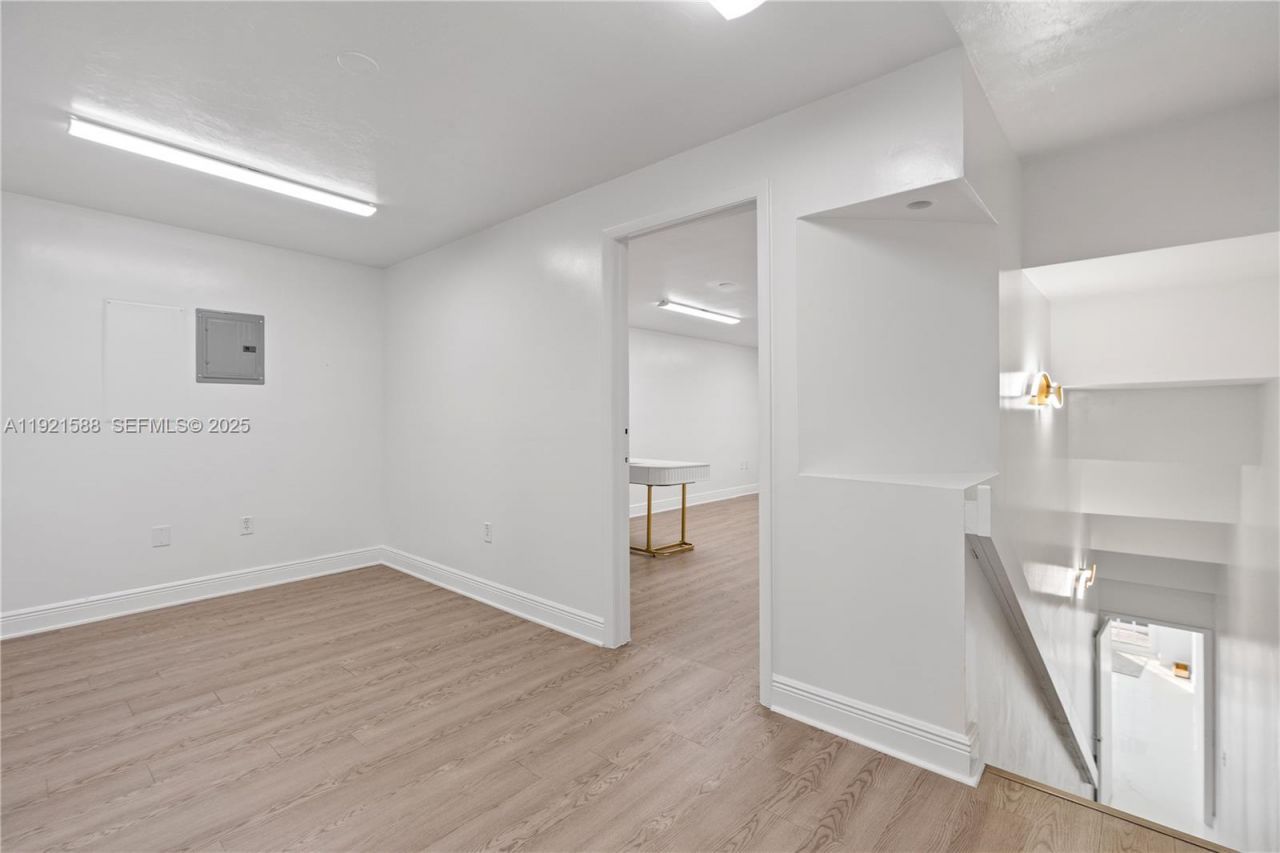 10421 NW 28th St, Unit D106, Doral, FL 33172 Photo