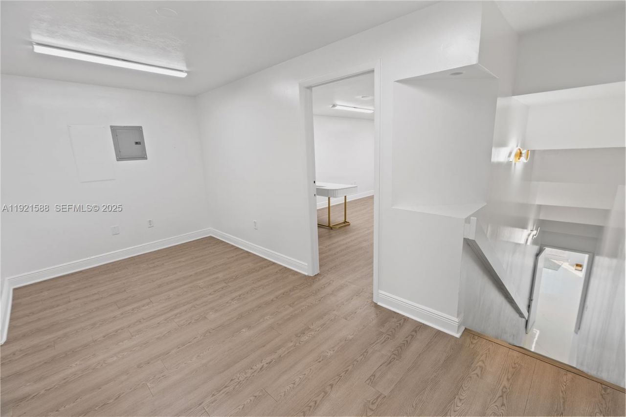 10421 NW 28th St, Unit D106, Doral, FL 33172 Photo