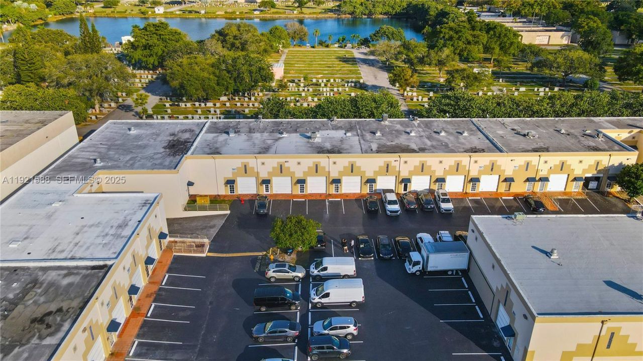 10421 NW 28th St, Unit D106, Doral, FL 33172 Photo