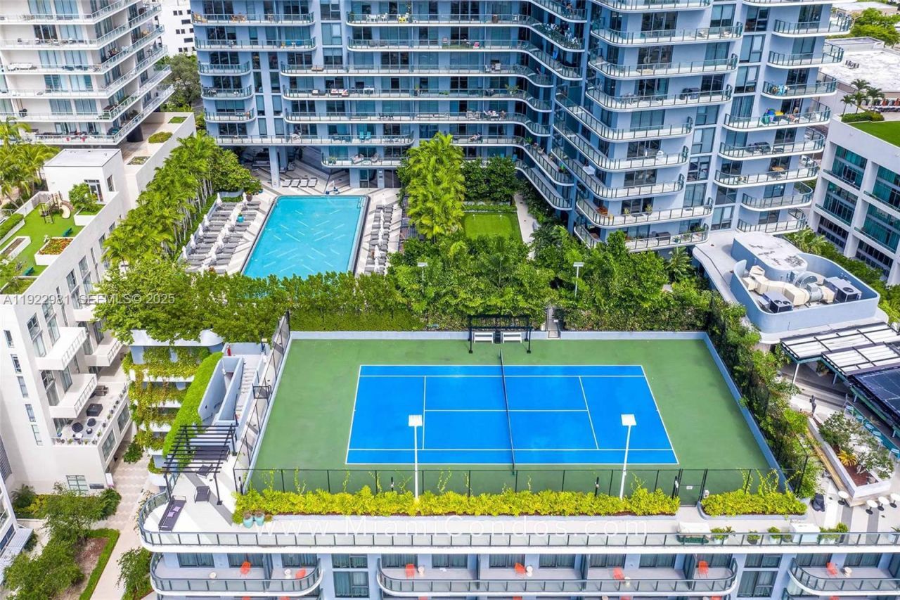 121 NE 34th St, Unit 2701, Miami, FL 33137 Photo