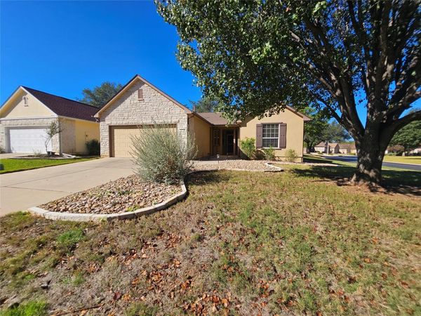 211 Red Poppy TRL, Georgetown, TX 78633