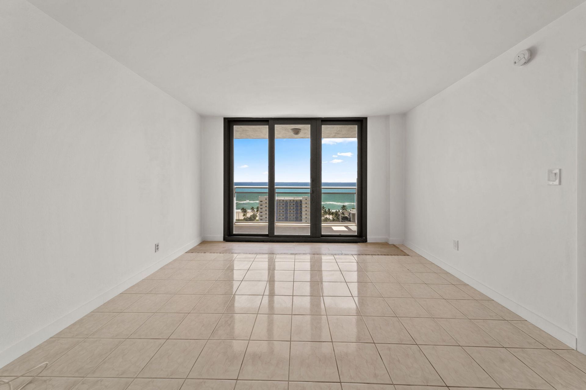 1600 S Ocean Drive, Unit 16h, Hollywood, FL 33019 Photo