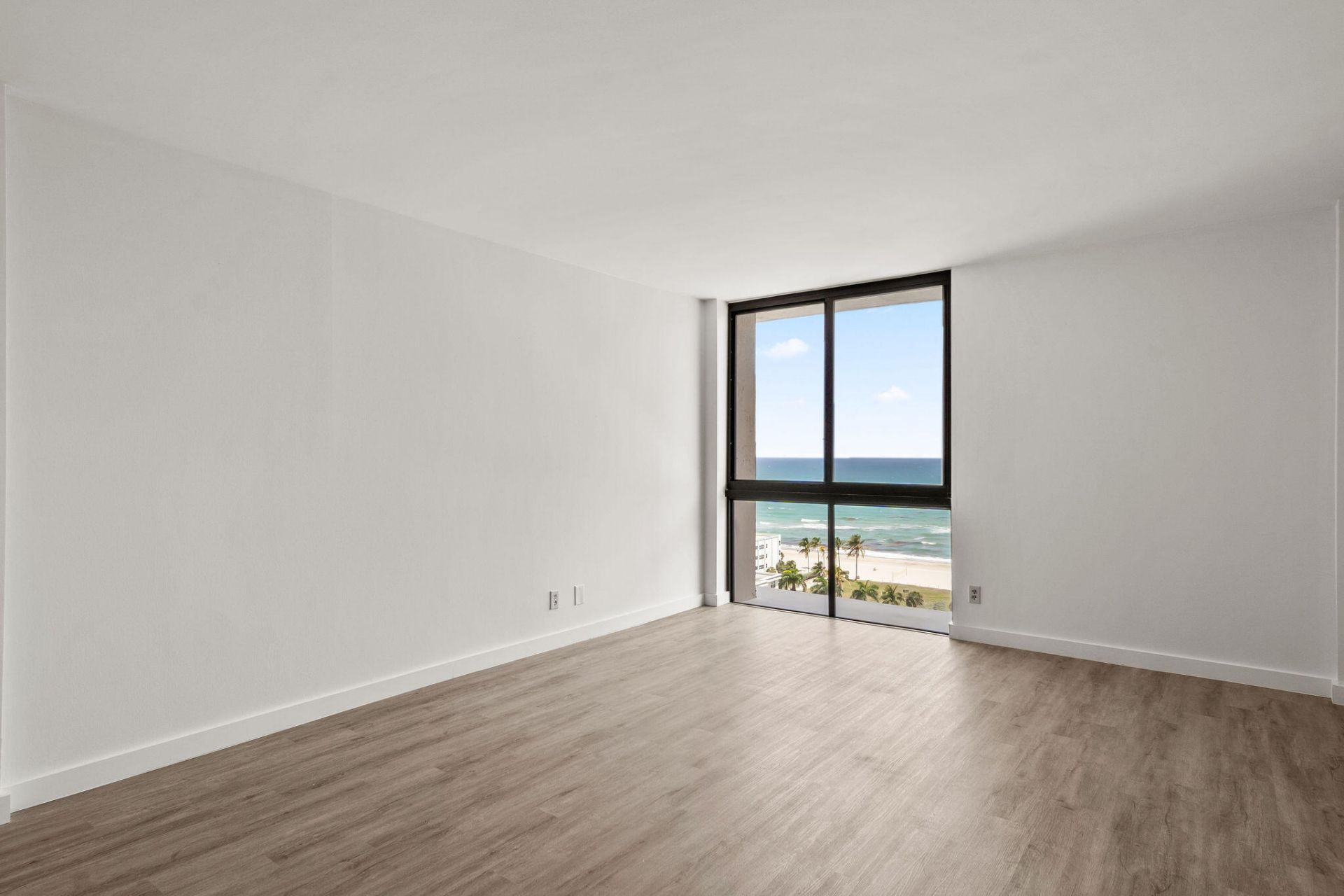 1600 S Ocean Drive, Unit 16h, Hollywood, FL 33019 Photo