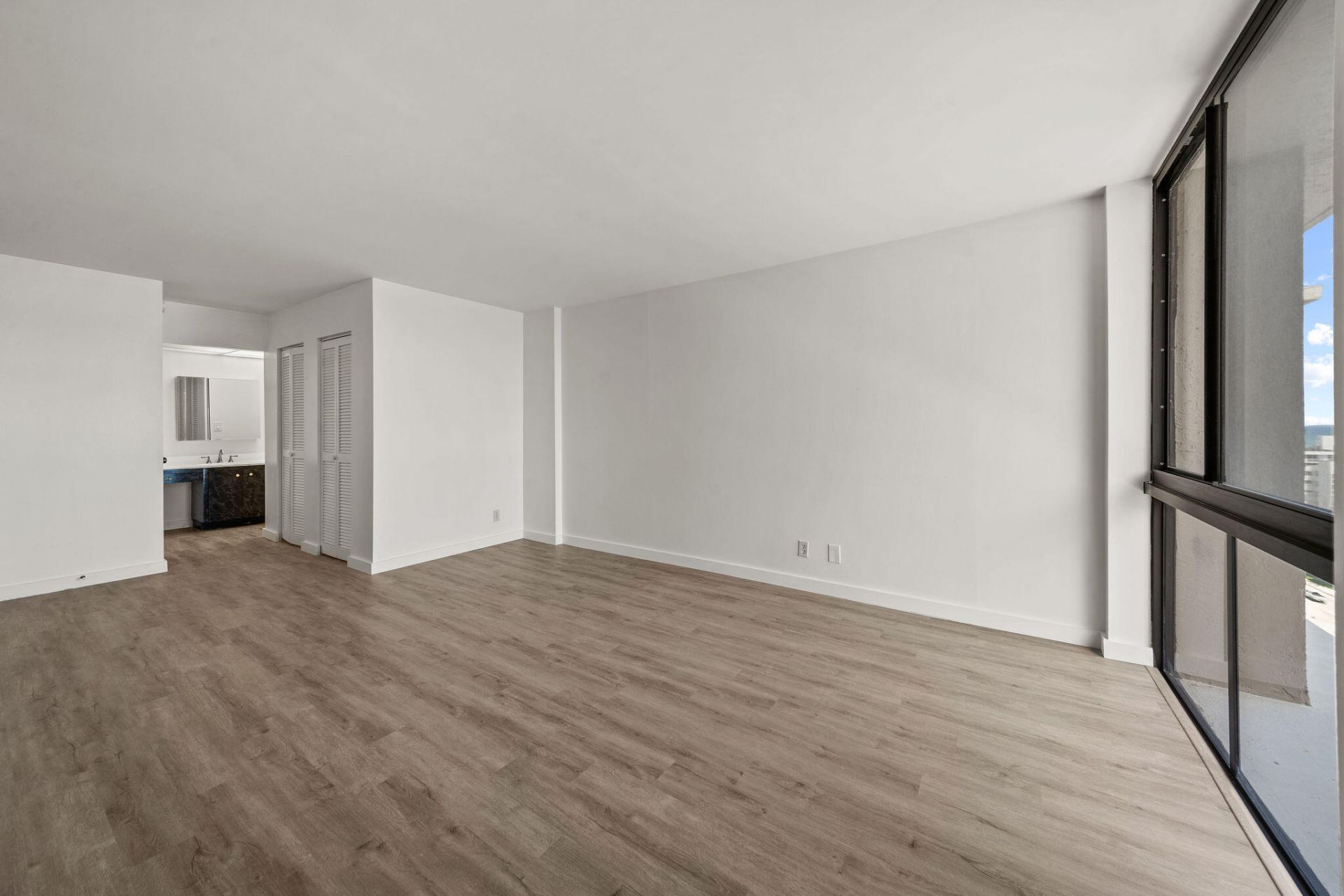 1600 S Ocean Drive, Unit 16h, Hollywood, FL 33019 Photo