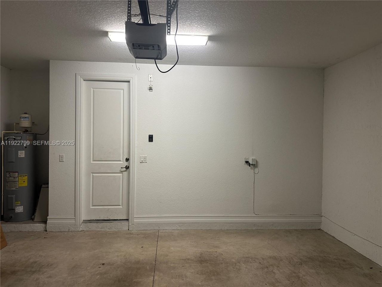 11718 SW 13th Ct, Pembroke Pines, FL 33025 Photo