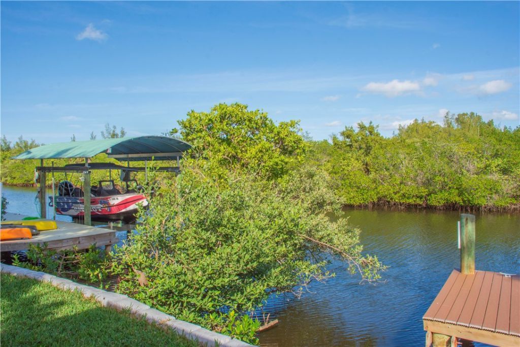 922 Jackson Way, Fort Pierce, FL 34949 Photo