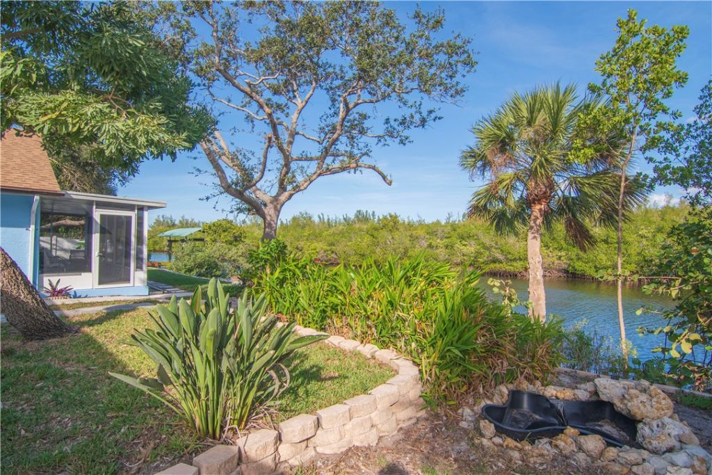 922 Jackson Way, Fort Pierce, FL 34949 Photo