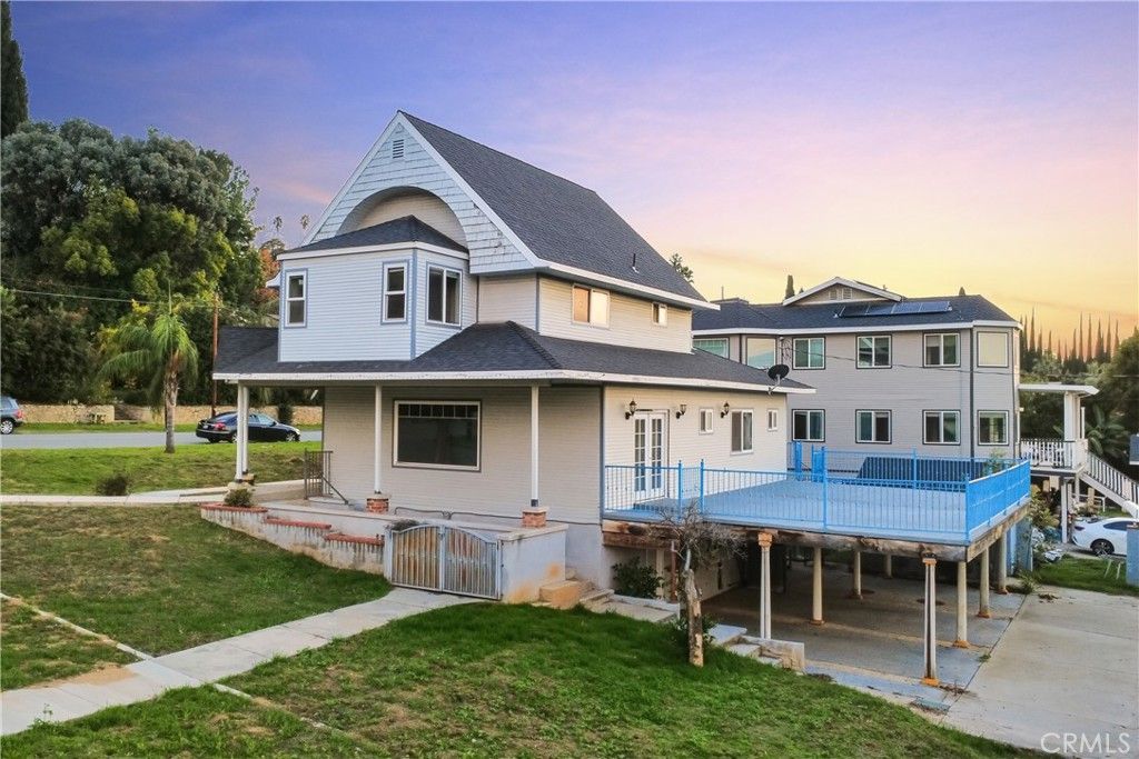 261 E Crescent Avenue, Redlands, CA 92373 Main Photo