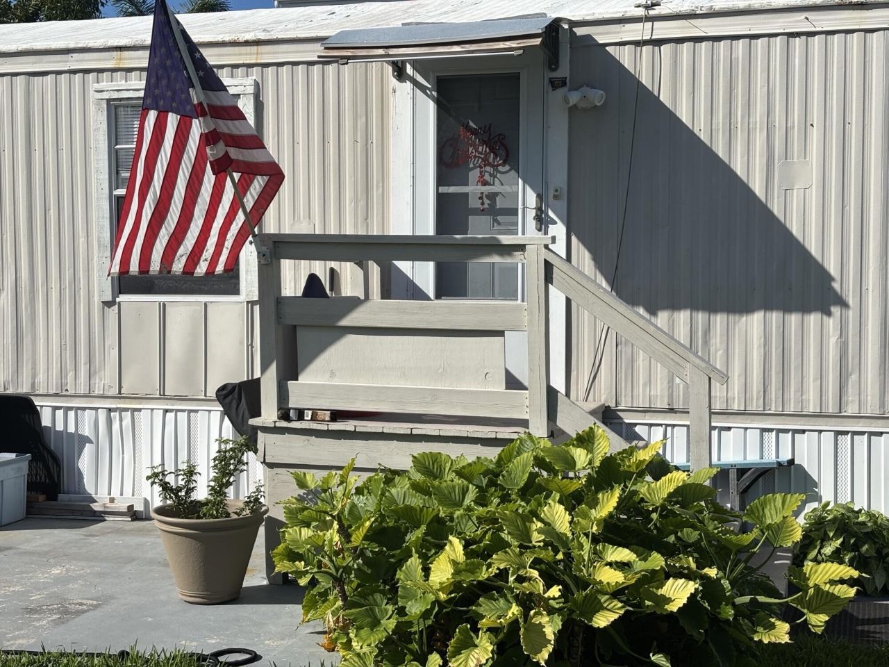 25 D 10th Avenue, Stock Island, FL 33040 Photo