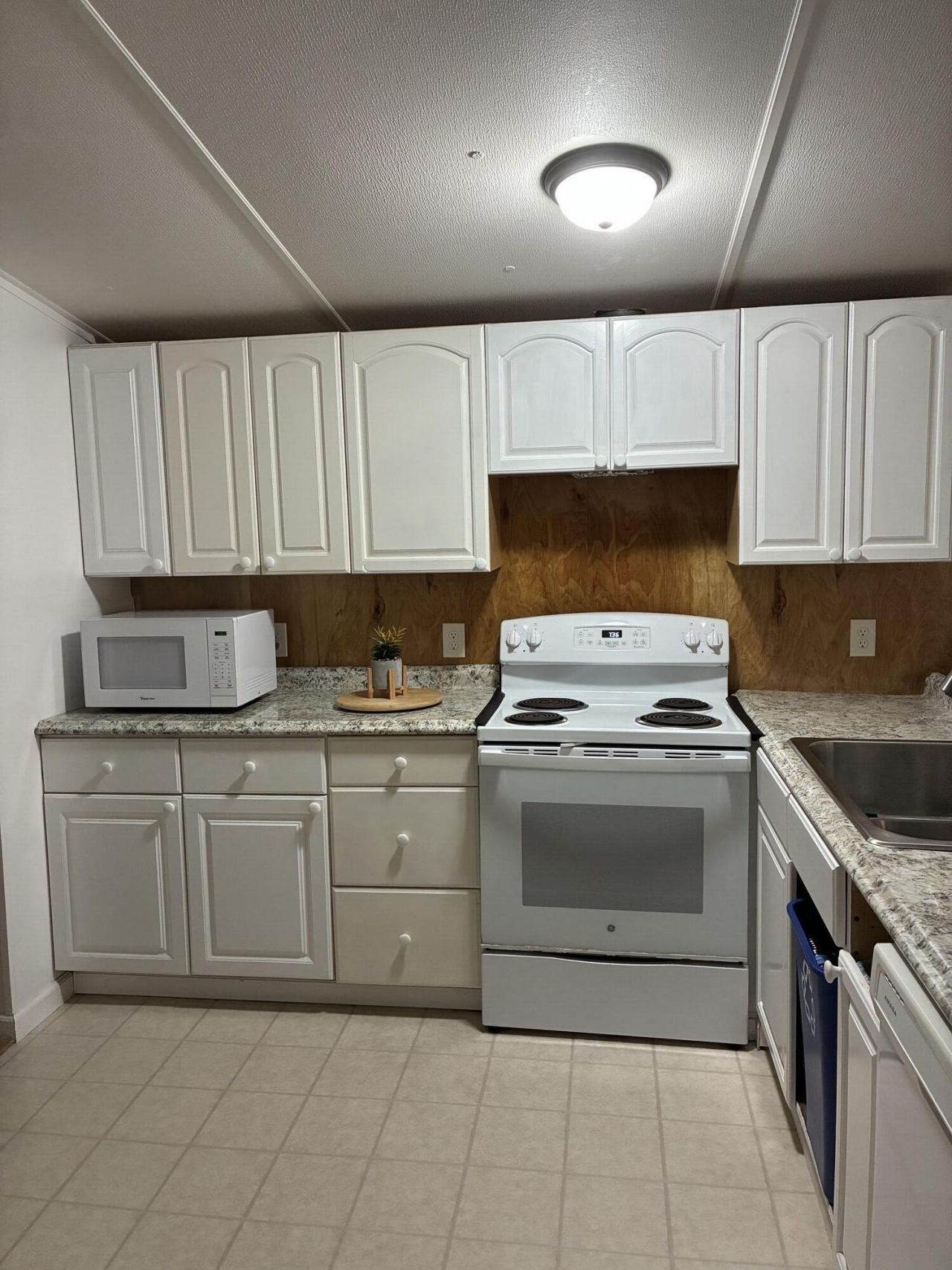 25 D 10th Avenue, Stock Island, FL 33040 Photo