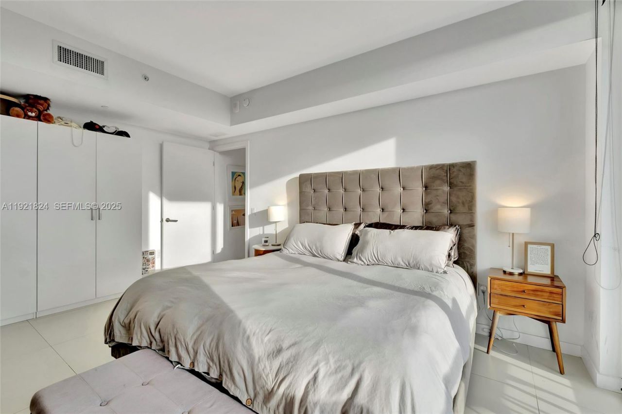 501 NE 31st St, Unit 3708, Miami, FL 33137 Photo