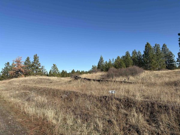 35390 N Prairie Ln, Creston, WA 99117