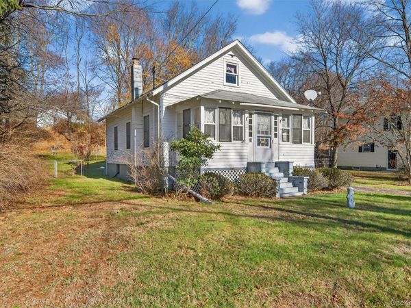 18 Seybolt Avenue, Otisville, NY 10963