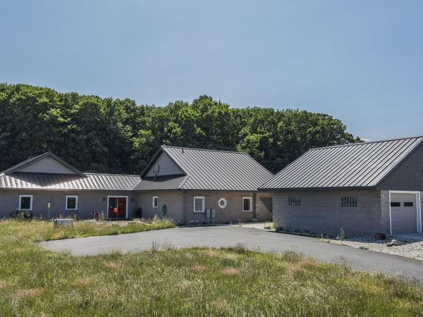11425 Kerry Road, Brethren, MI 49619