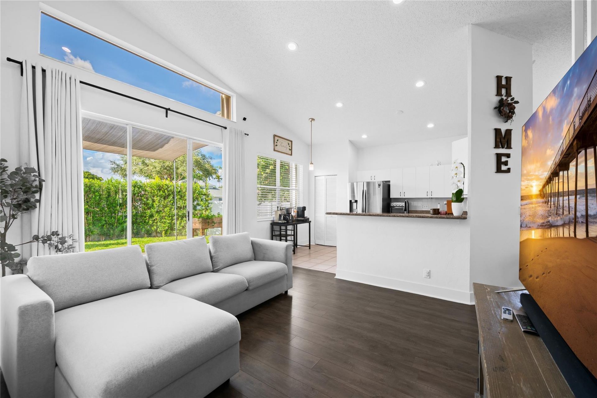 1337 Fairfax Cir, Boynton Beach, FL 33436 Photo