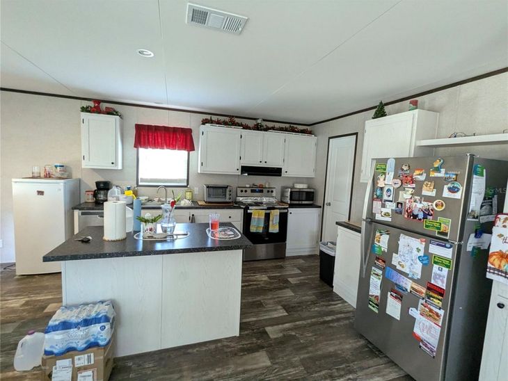 27 Crescent Ridge Road, Davenport, FL 33837