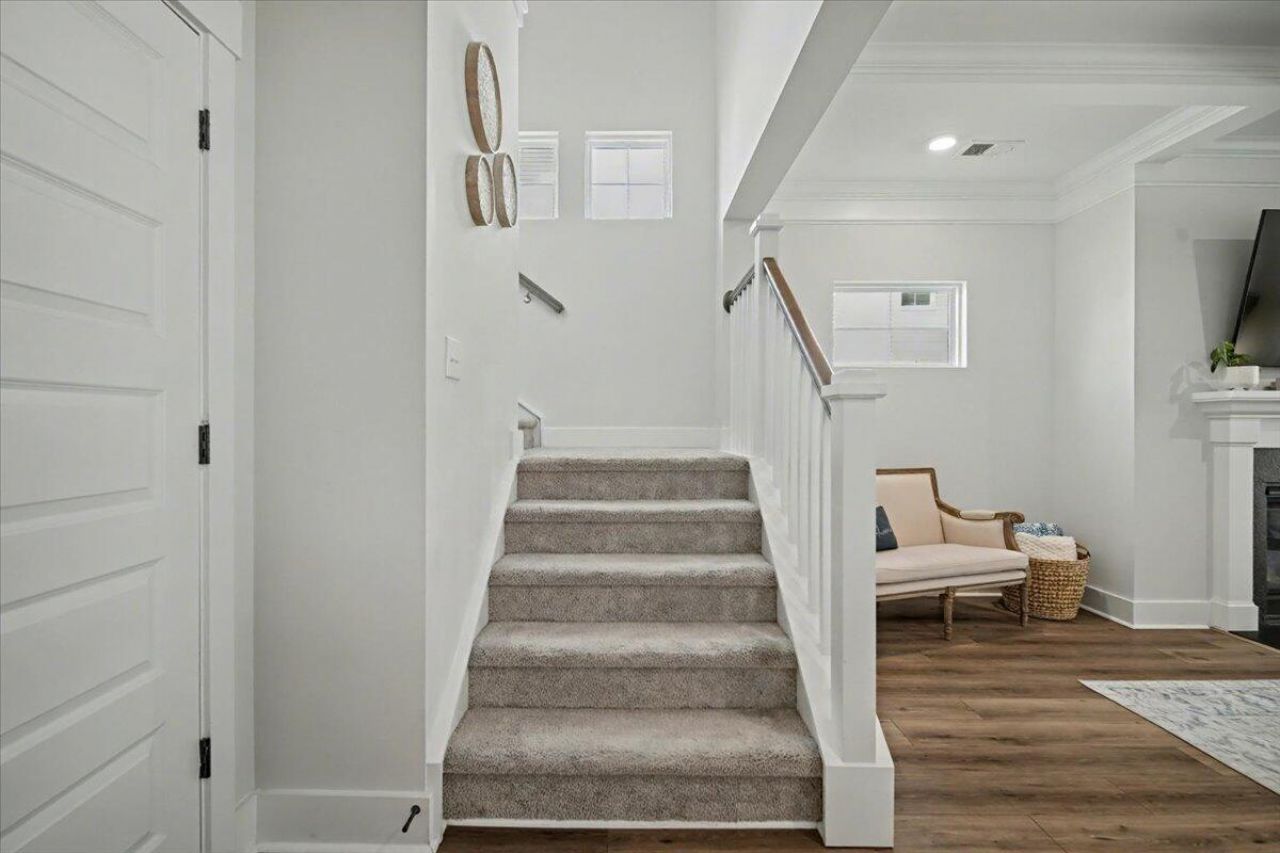 600 Dunswell Drive Photo 20