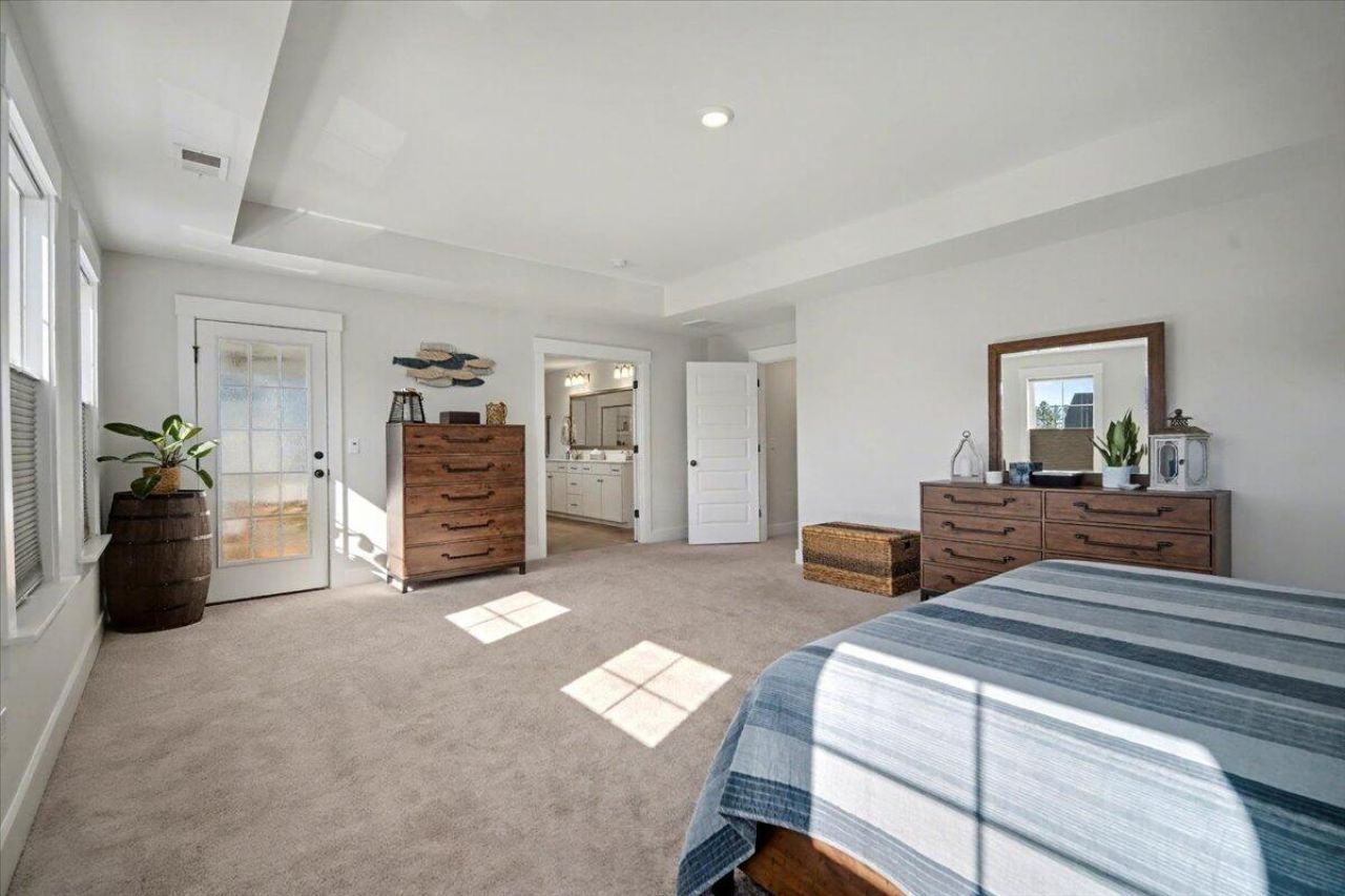 600 Dunswell Drive Photo 24