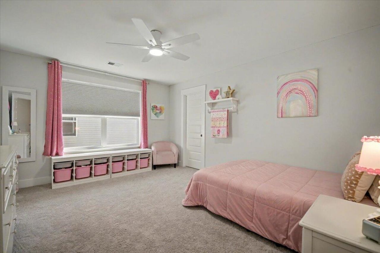 600 Dunswell Drive Photo 33