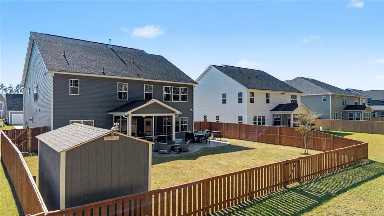 600 Dunswell Drive Photo 40