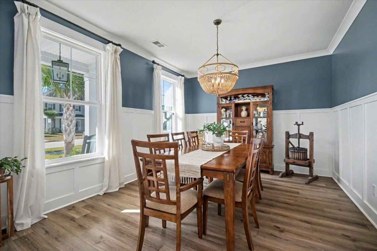 600 Dunswell Drive Photo 5