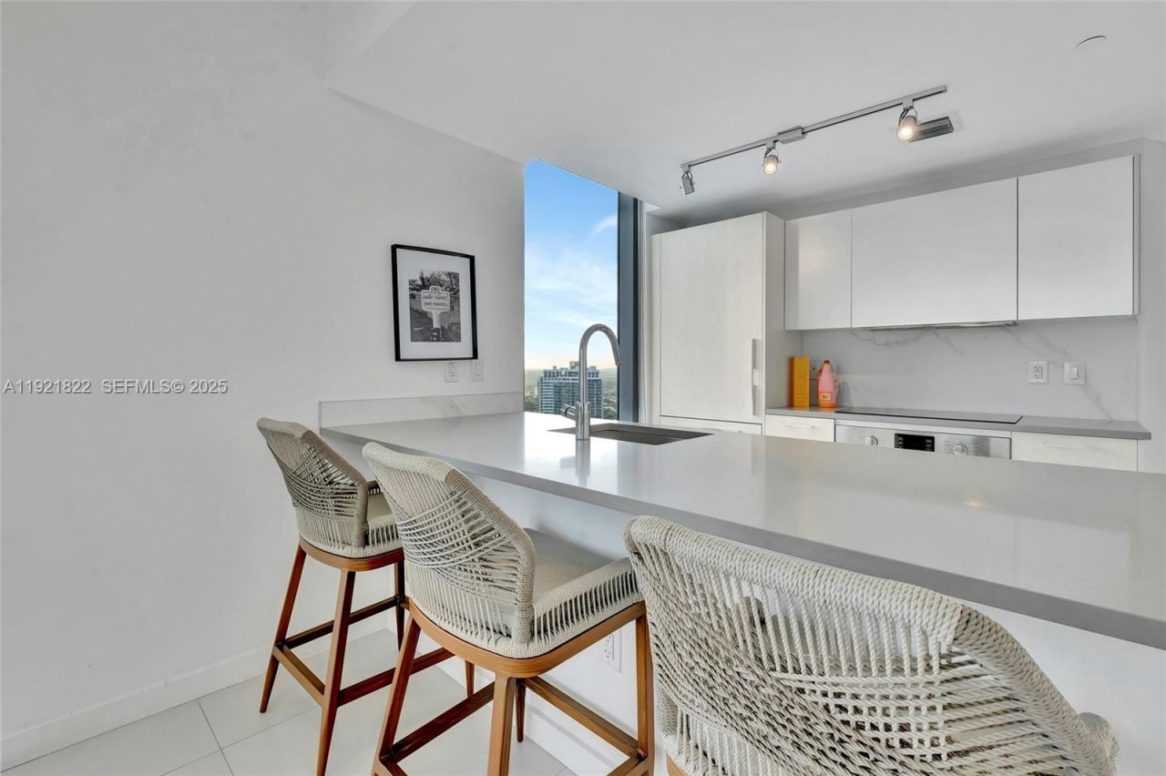 501 NE 31st St, Unit 3708, Miami, FL 33137 Photo