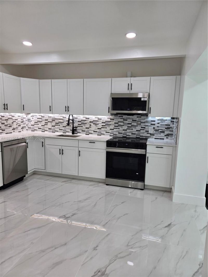 987 NE 145, Unit A, North Miami, FL 33161 Photo