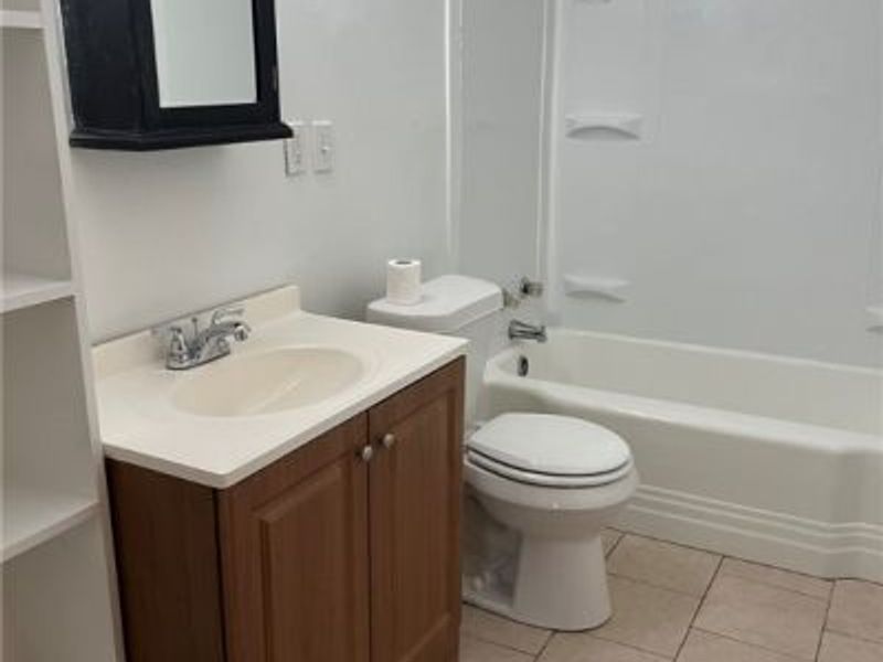 2255 Nesmith Lake Boulevard, Akron, OH 44314 Photo 12